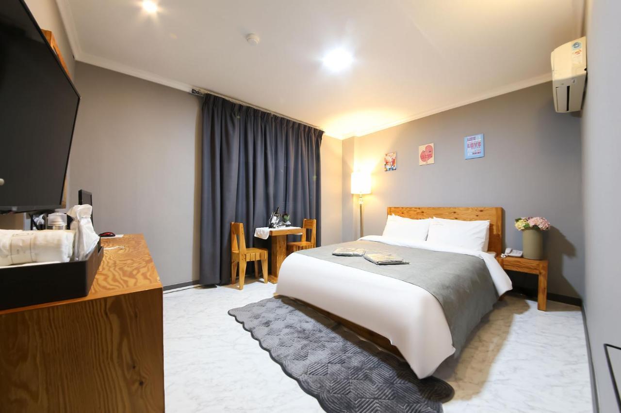 Gung Hotel Jeonju Habitación foto